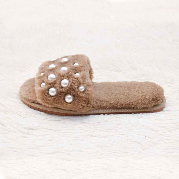 PEARLIES Brown